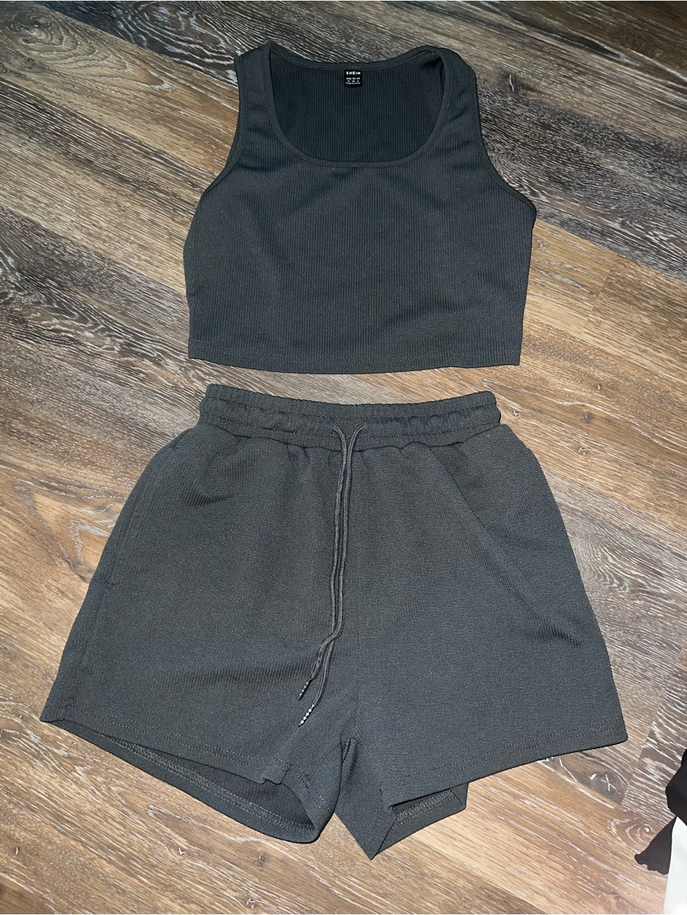 SHEIN Black Ribbed Drawstring Athletic Shorts
